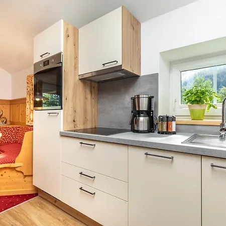 Konukevi Fruehstueckspension Klinglhub 3*