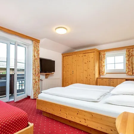 Konukevi Fruehstueckspension Klinglhub