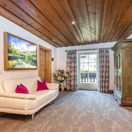 Fruehstueckspension Klinglhub Casa de hóspedes Flachau