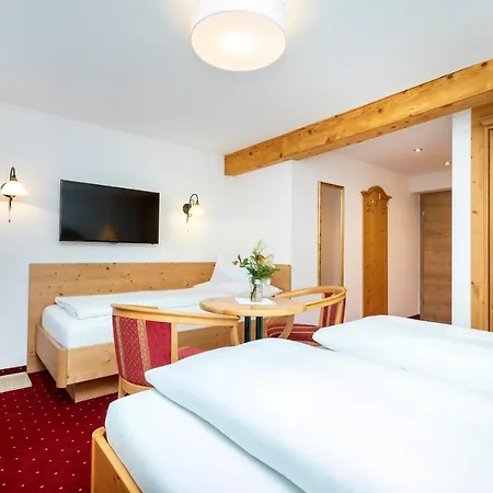Fruehstueckspension Klinglhub Casa de hóspedes Flachau