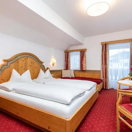 Fruhstuckspension Klinglhub Guest house Flachau